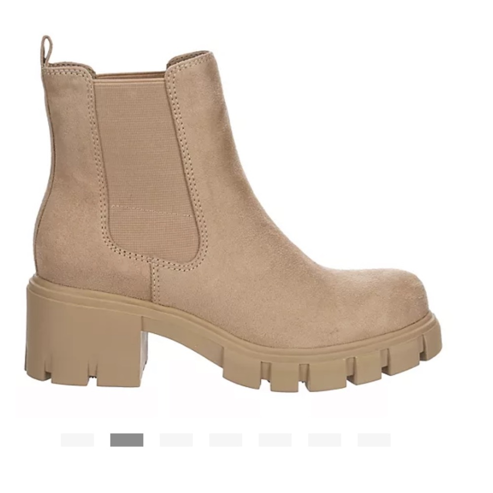 Madden Girl Chelsea Boots